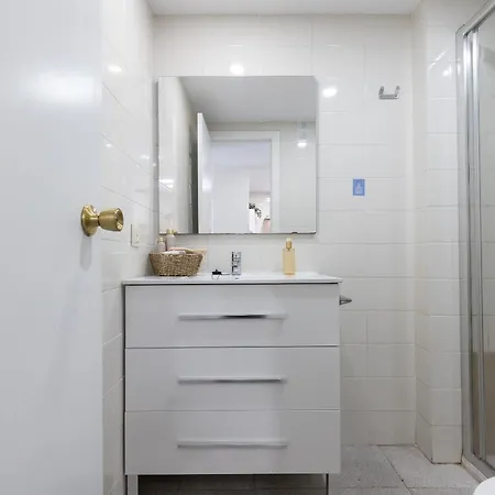 Uhc Ruisenores Apartment *