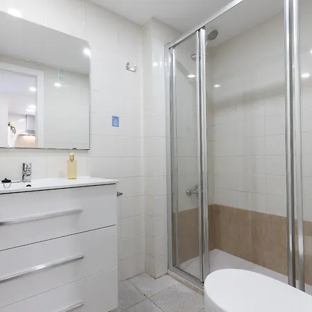 Apartamento Uhc Ruiseñores *